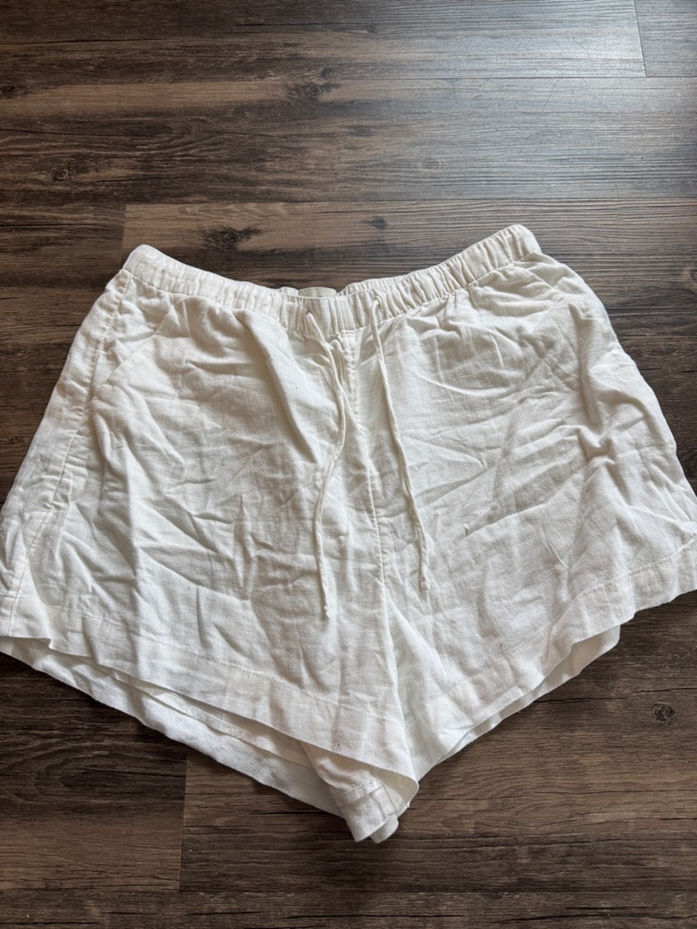 Abercrombie & Fitch White Drawstring Linen Shorts
